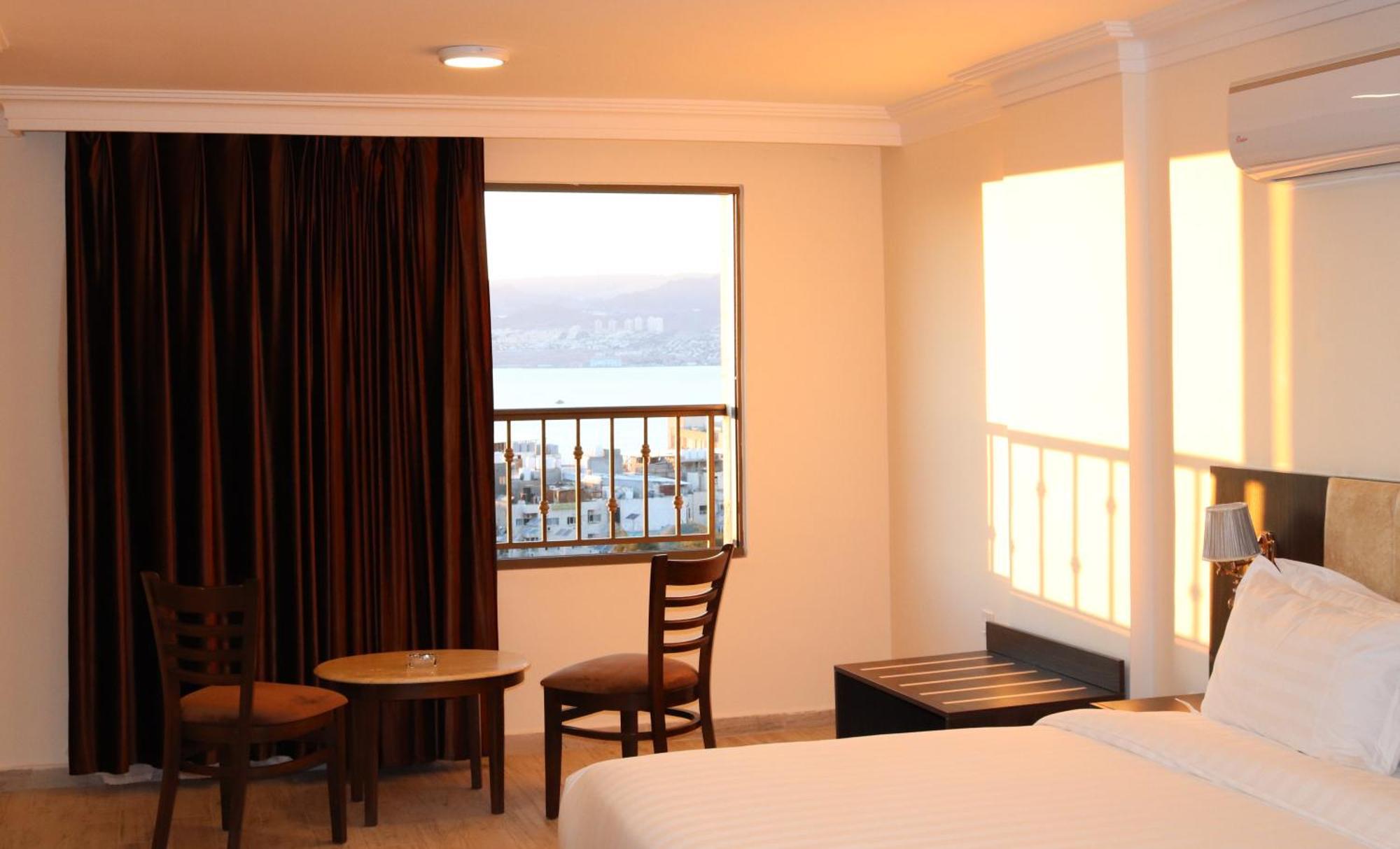 Aqaba Coast Hotel Exteriör bild